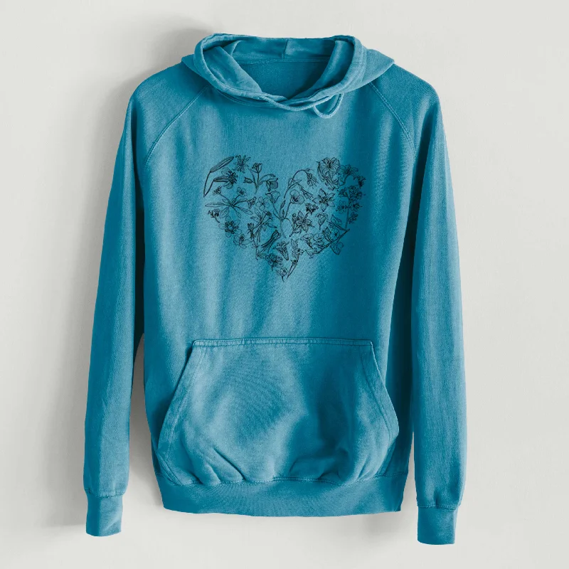 Heart Full of California Mountain Wildflowers  - Mid-Weight Unisex Vintage 100% Cotton Hoodie