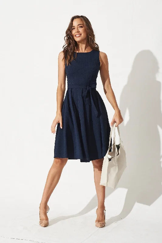 Jardin Dress In Textured Navy