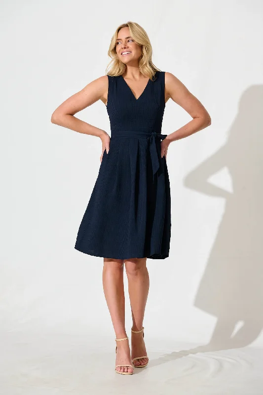 Jardina Dress in Textured Navy