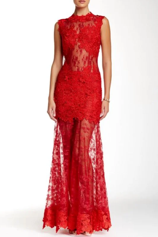 Lace Evening Gown In Red