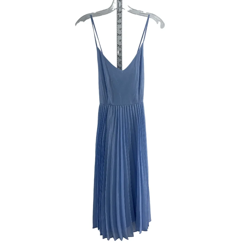 Lauren Conrad Women's Light Blue Midi A-Line Dress Size 2